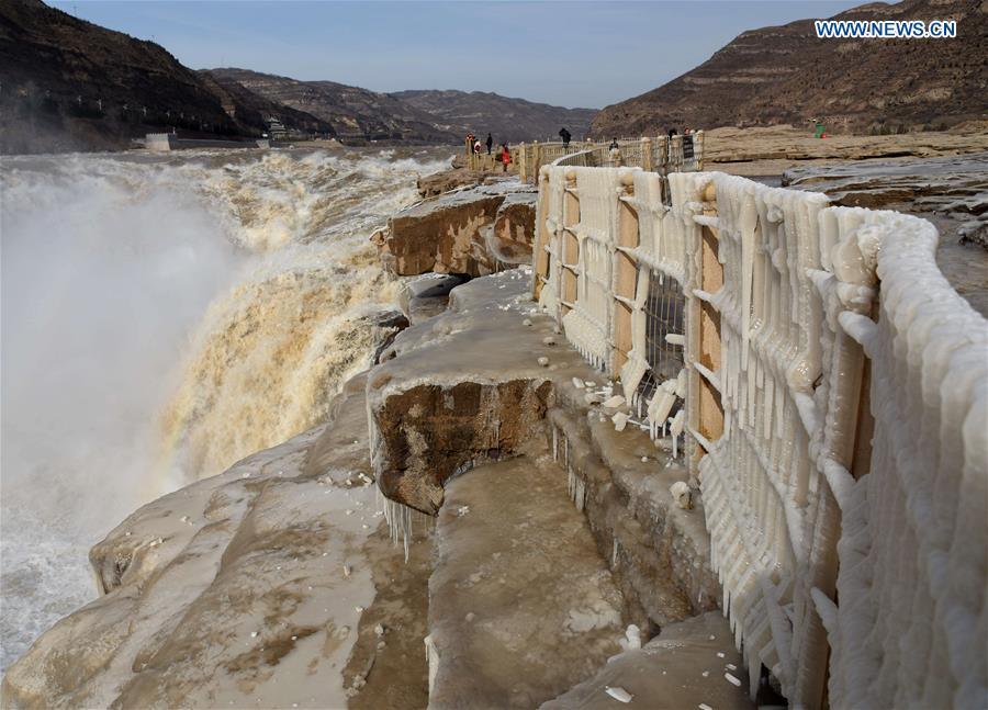 CHINA-SHANXI-HUKOU WATERFALL-WINTER SCENERY (CN)