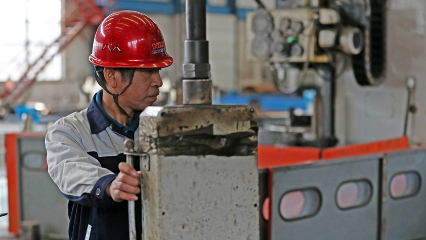 米忠義:弘揚(yáng)工匠精神 努力創(chuàng)新突破