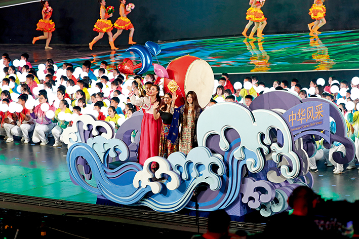 2019年 5月 15日,亚洲文化嘉年华活动在北京“鸟巢”举行,这是交响互动大合唱《我们的亚细亚》 2019年 5月 15日,亚洲文化嘉年华活动在北京“鸟巢”举行,这是交响互动大合唱《我们的亚细亚》