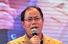 南開(kāi)大學(xué)副教授馬先標(biāo)在對(duì)話環(huán)節(jié)發(fā)言