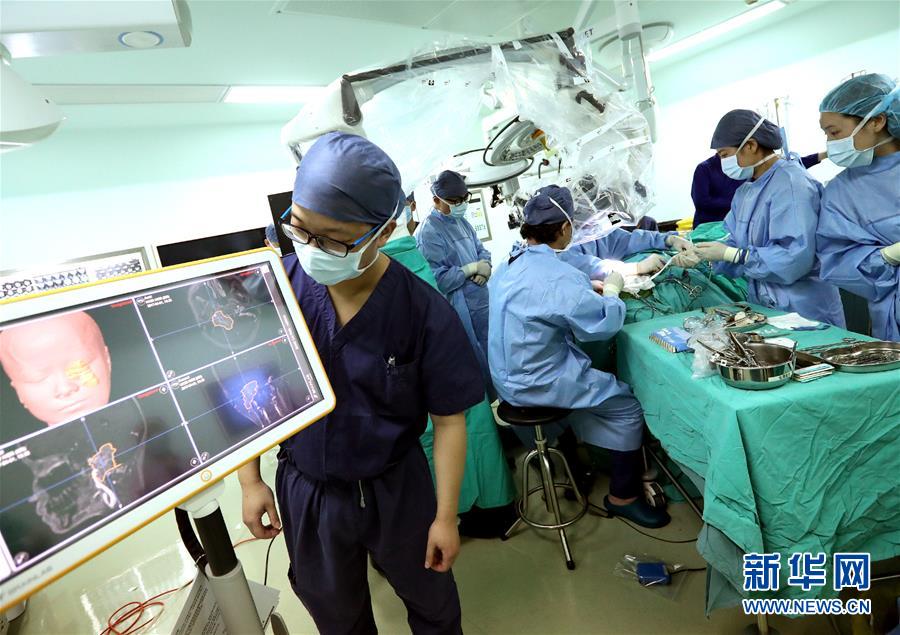 (十九大·讀報告 話民生)(11)實施健康中國戰略