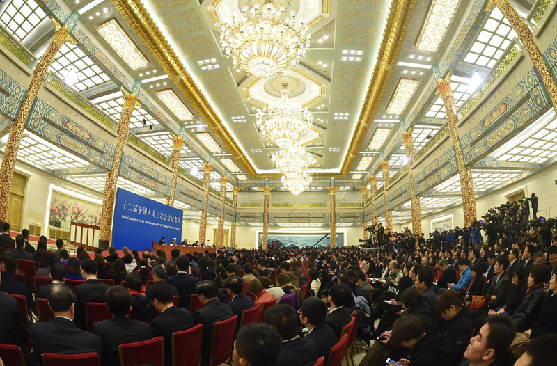 3月15日，國務院總理李克強在北京人民大會堂與中外記者見面，并回答記者提問。新華社記者 李然 攝