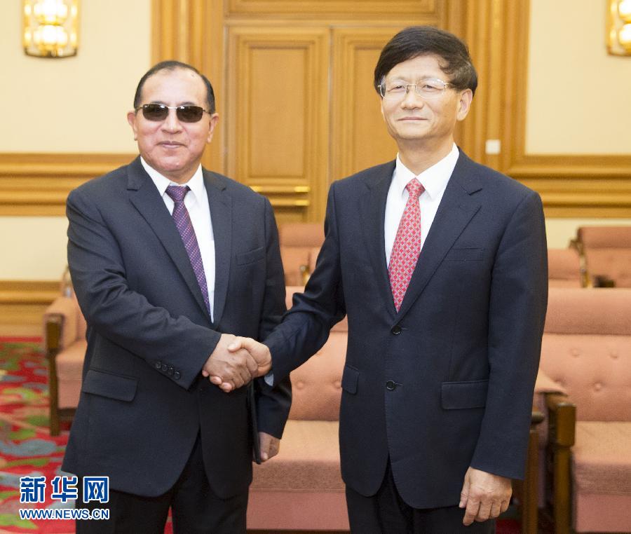 9月5日，中共中央政治局委員、中央政法委書記孟建柱在北京會見秘魯最高法院院長維克托·盧卡斯·蒂科納。 新華社記者 黃敬文 攝 