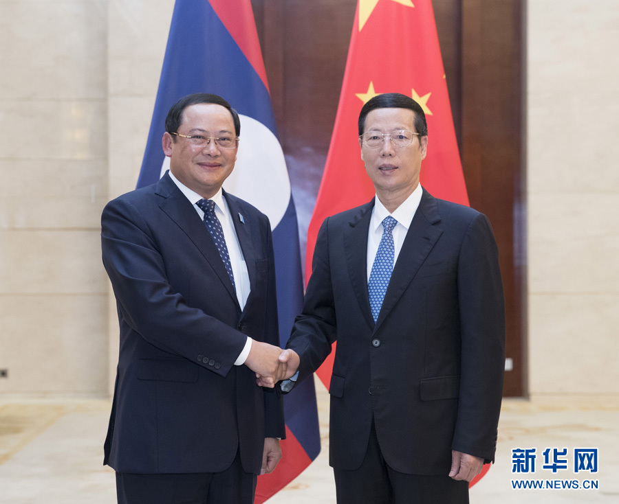 9月11日，中共中央政治局常委、國(guó)務(wù)院副總理張高麗在廣西南寧會(huì)見前來出席第十四屆中國(guó)－東盟博覽會(huì)和中國(guó)－東盟商務(wù)與投資峰會(huì)的老撾副總理宋賽。新華社記者王曄攝