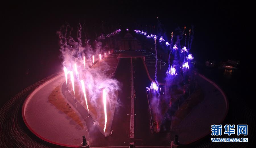 （新時(shí)代新氣象新作為）（11）港珠澳大橋主體工程如期具備通車(chē)條件