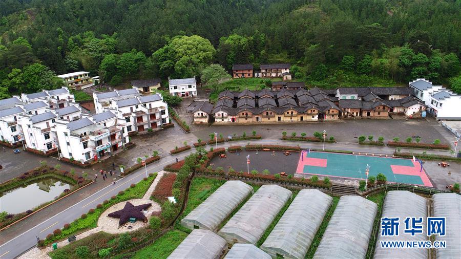 (壯麗70年·奮斗新時代·圖文互動)(3)華屋處處皆“華屋”——江西瑞金“紅軍村”華屋脫貧記
