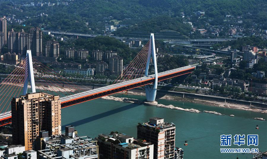 （生態(tài)文明建設(shè)·圖文互動）（2）讓山水之城“顏值”更高、“氣質(zhì)”更佳——重慶“兩江四岸”治理提升調(diào)查