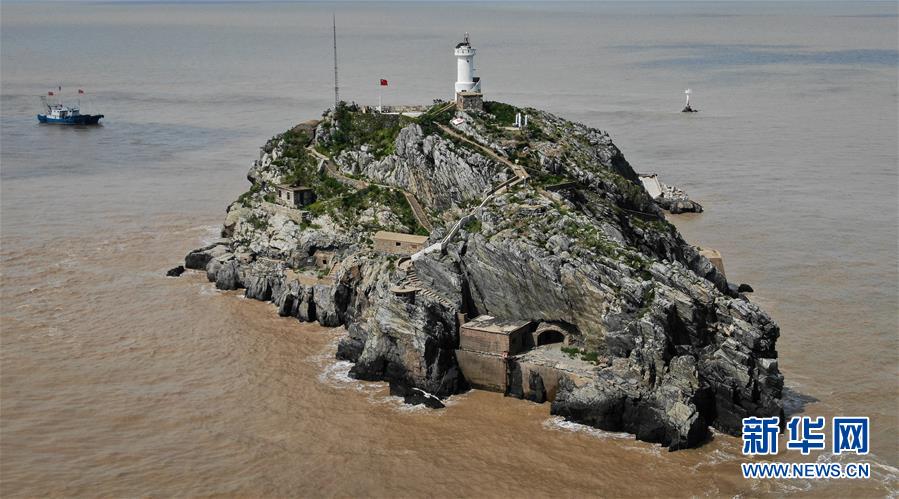 （圖文互動(dòng)）（3）“核心價(jià)值觀百場(chǎng)講壇”走上開山島 宣講守島精神