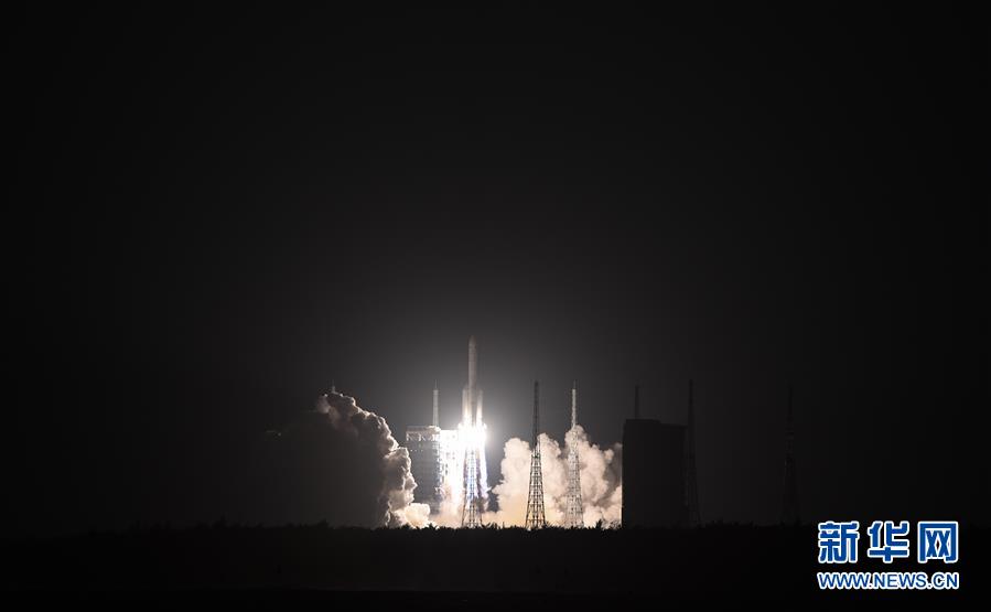 （新華全媒頭條·圖文互動(dòng)）（2）“胖五”問天記——中國(guó)“最強(qiáng)火箭”長(zhǎng)征五號(hào)復(fù)出紀(jì)實(shí)