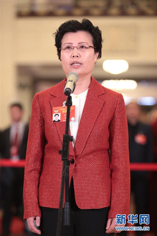 （兩會(huì)·面對(duì)面）（8）全國政協(xié)委員接受采訪