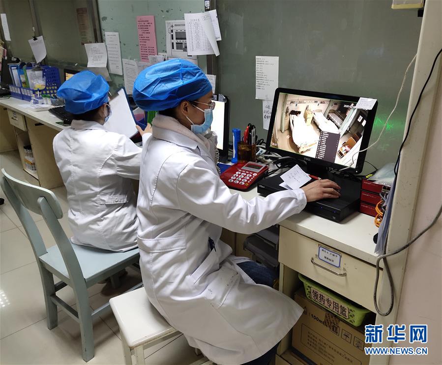 (一線抗疫群英譜·圖文互動)(1)戰“疫”一家人