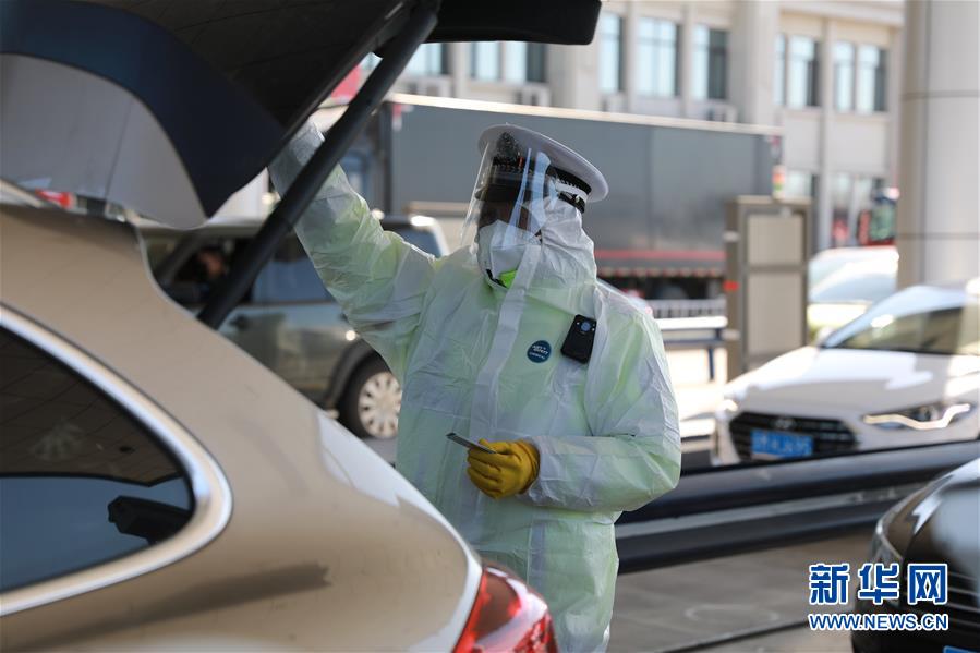 (在習(xí)近平新時代中國特色社會主義思想指引下——新時代新作為新篇章·習(xí)近平總書記關(guān)切事·圖文互動)(2)攜手下好“一盤棋”——京津冀戰(zhàn)“疫”進行時