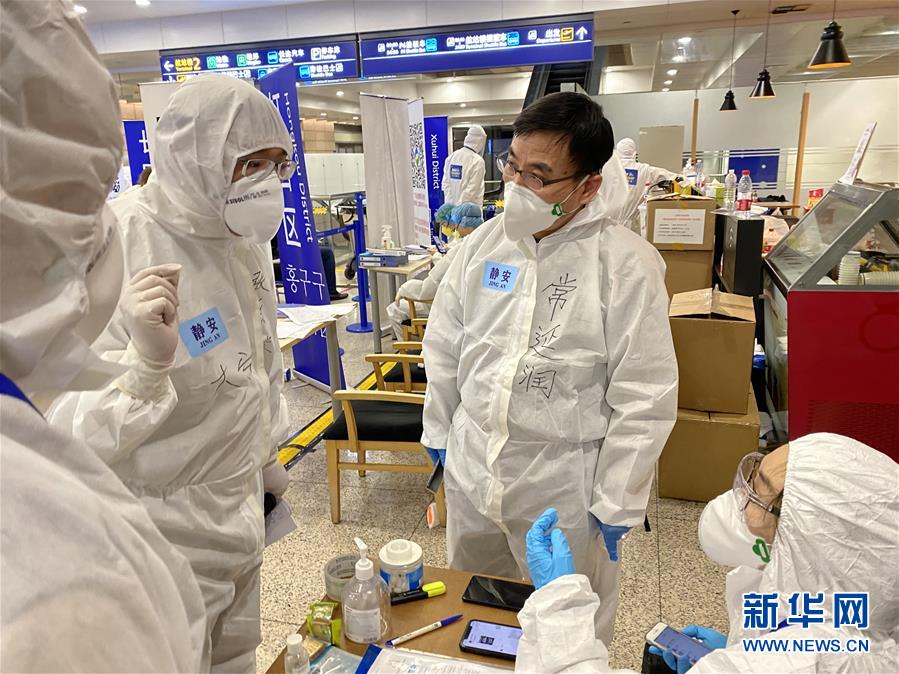 （習近平致敬的戰(zhàn)“疫”英雄·下沉干部篇·圖文互動）（1）他們，挺身而出守防線
