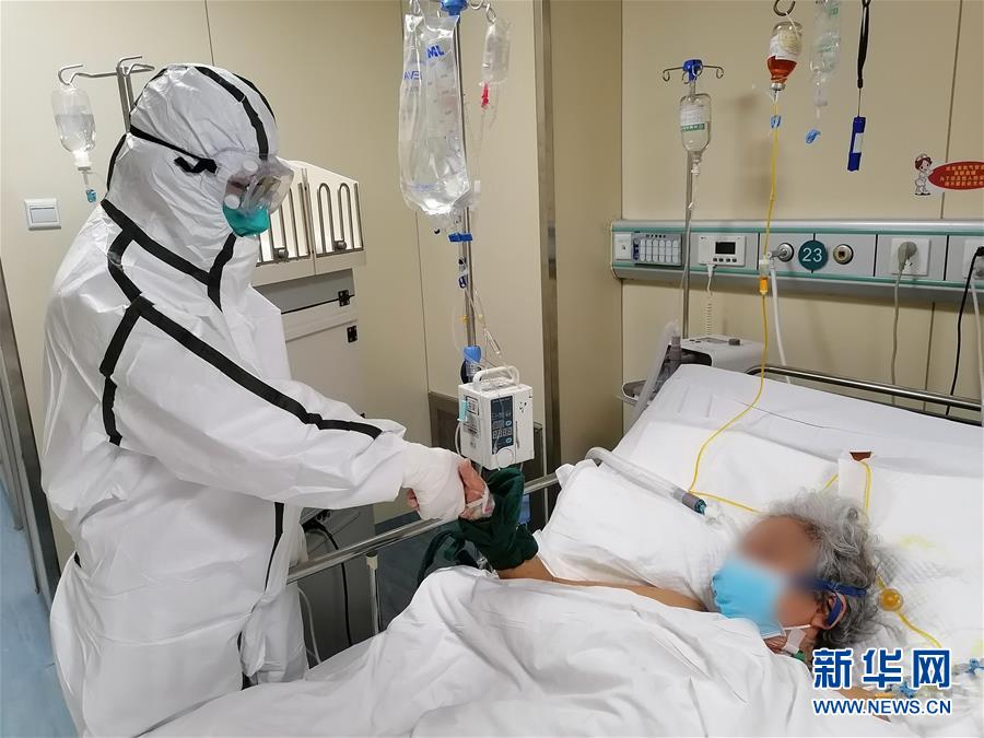 (一線抗疫群英譜·圖文互動)(6)沖鋒在首都戰“疫”最前沿——解放軍總醫院第五醫學中心感染病醫學部戰“疫”記事