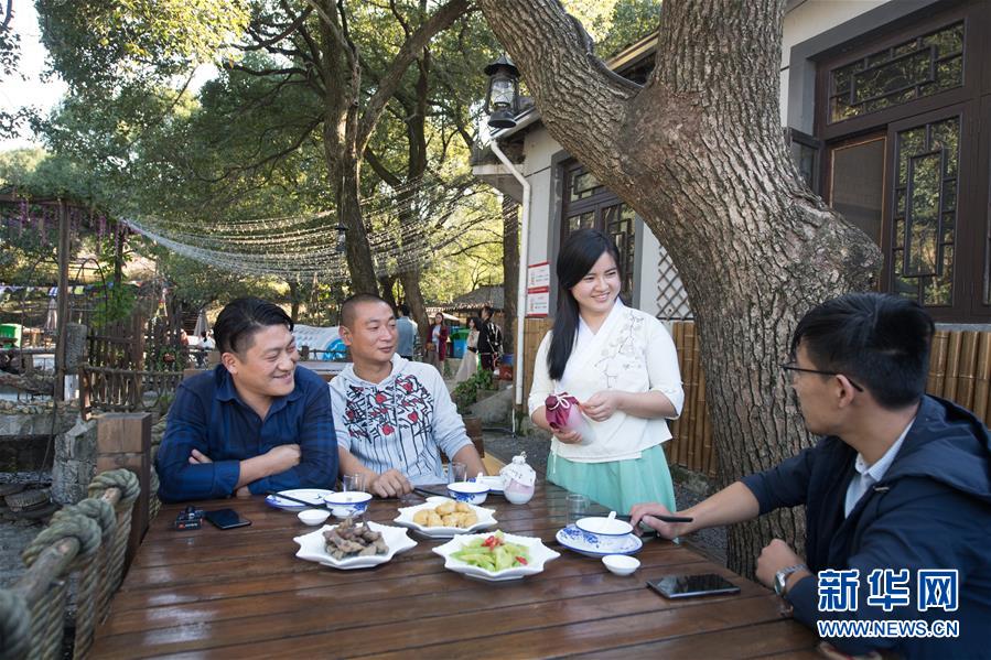 （在習(xí)近平新時代中國特色社會主義思想指引下&mdash;&mdash;新時代新作為新篇章&middot;習(xí)近平總書記關(guān)切事&middot;圖文互動）（5）在&ldquo;浙&rdquo;里看見美麗中國