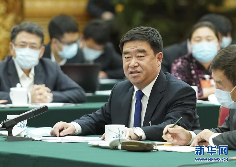 （新華全媒頭條·圖文互動）（6）從人民中汲取磅礴力量——習近平總書記同出席2020年全國兩會人大代表、政協委員共商國是紀實
