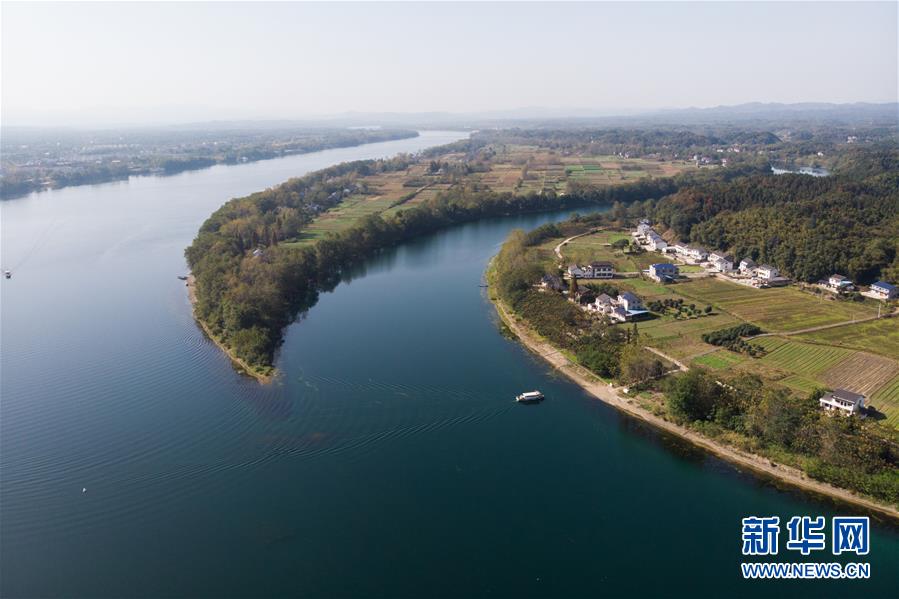 (圖文互動)(5)美了鄉村 富了山民——湖南崛起一批文旅特色小鎮