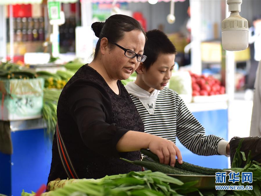 （新華全媒頭條·圖文互動(dòng)）（3）兜底線(xiàn)·織密網(wǎng)·建機(jī)制——西寧織密社會(huì)救助網(wǎng)絡(luò)