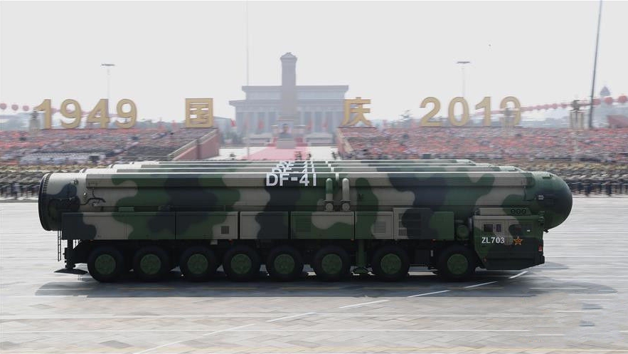 300秒回顧國慶70周年大閱兵！東風-41、殲-20震撼亮相