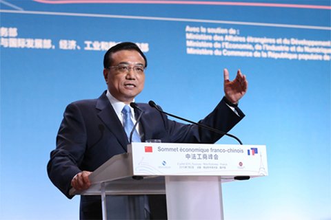 李克強總理2日在中法工商峰會演講時表示，中法建交50年來，兩國關系積累了寶貴經(jīng)驗，未來50年的中法關系將更燦爛輝煌。中國政府網(wǎng)