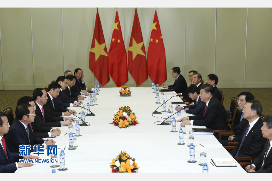 11月19日，國家主席習近平在利馬會見越南國家主席陳大光。新華社記者 龐興雷 攝 
