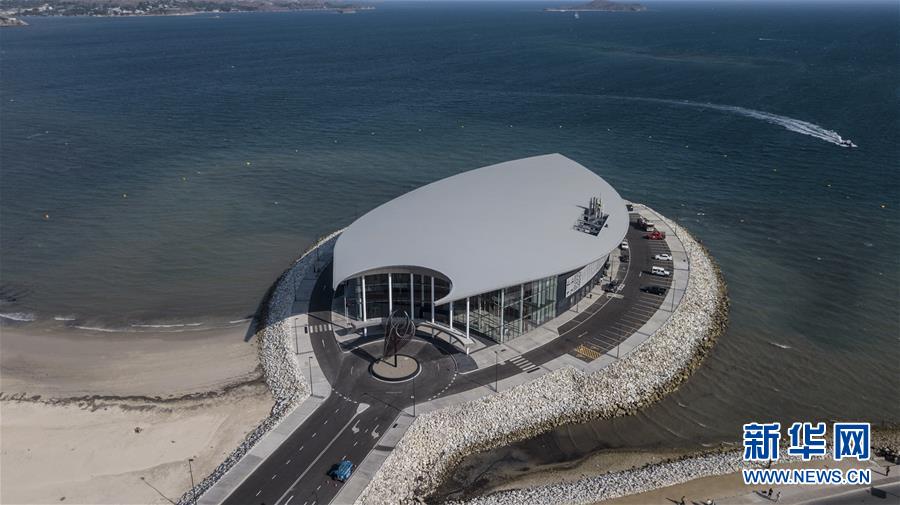 （新華全媒頭條·圖文互動）（2）特稿：深化周邊友好　共促亞太繁榮——寫在習近平主席出席亞太經(jīng)合組織第二十六次領(lǐng)導(dǎo)人非正式會議，對巴布亞新幾內(nèi)亞、文萊和菲律賓進行國事訪問并在巴新同建交太平洋島國領(lǐng)導(dǎo)人會晤之際