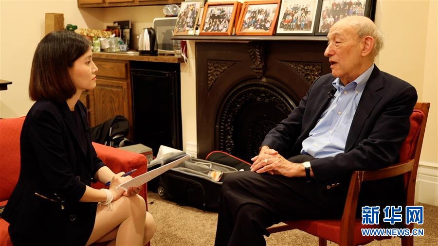 (新華全媒頭條·圖文互動(dòng))(2)特稿:以“小球”智慧 行大國之交——哈佛“中國通”談中美關(guān)系