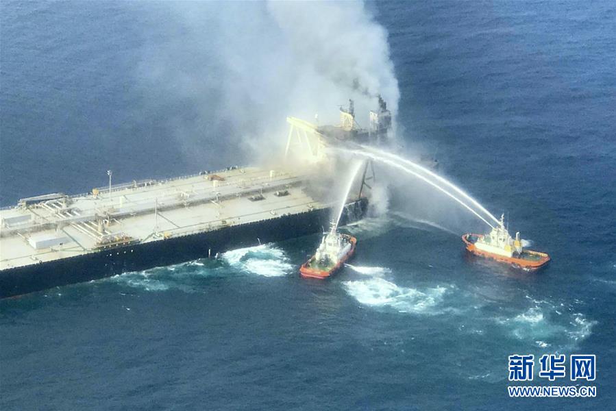 （國際·圖文互動）（7）在斯里蘭卡中國專家和中資企業助力油輪滅火